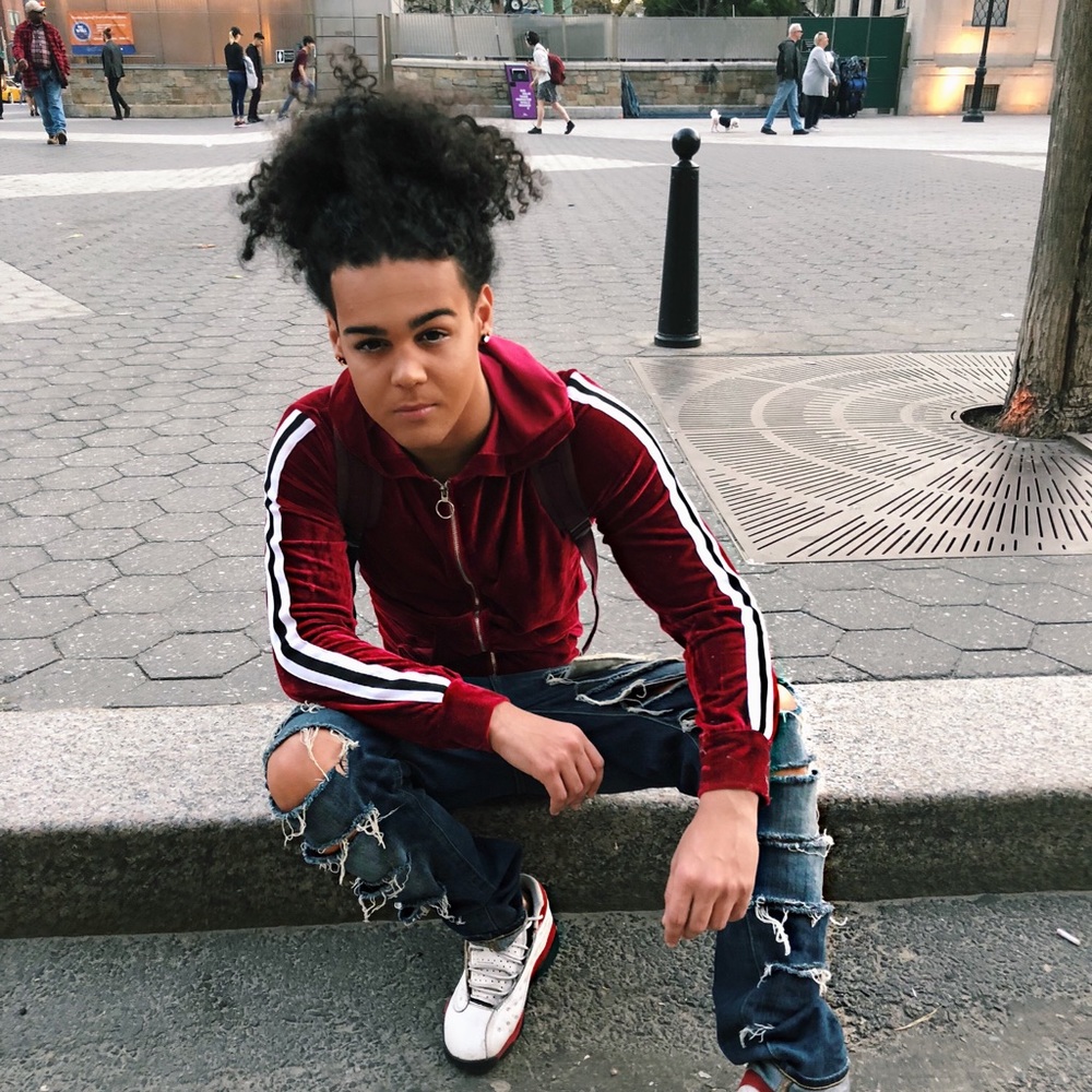 Velour suede Sweater - Picture 1 of 1
